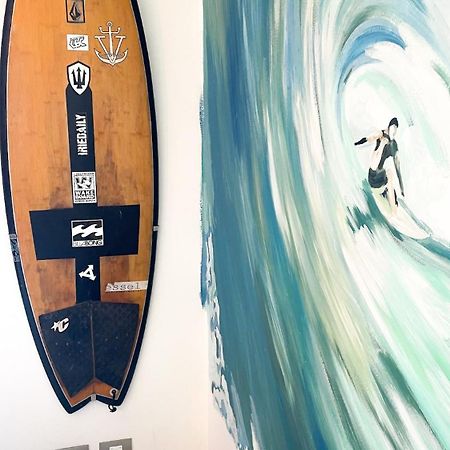 Red Star Surf & Yoga Camp Lanzarote Vandrehjem Famara Eksteriør billede