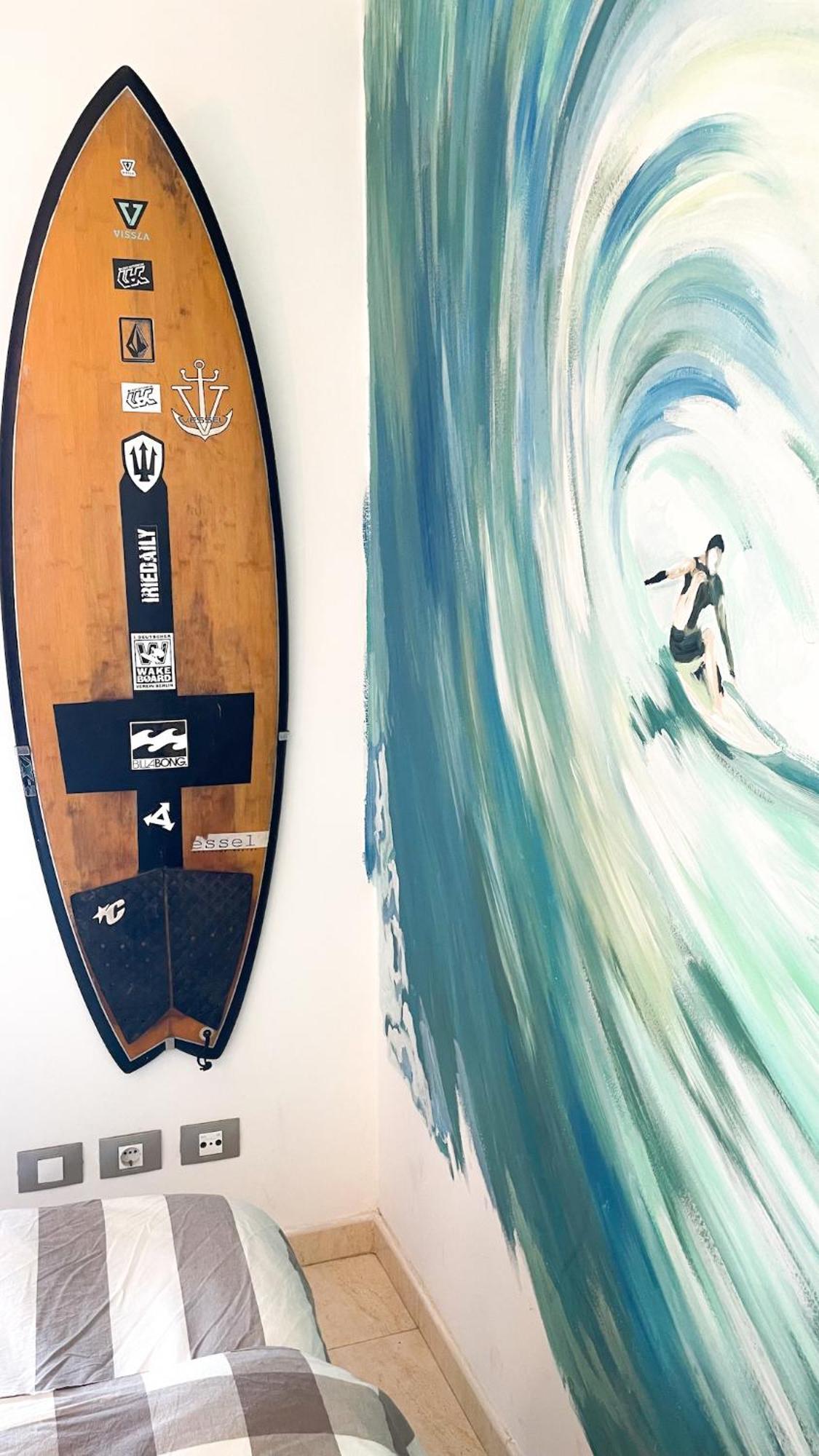 Red Star Surf & Yoga Camp Lanzarote Vandrehjem Famara Eksteriør billede